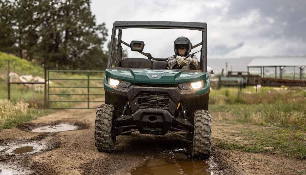 2021-can-am-defender-dps-hd5-1