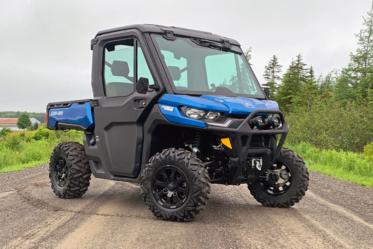 2021-can-am-defender-limited-hd10-2-1