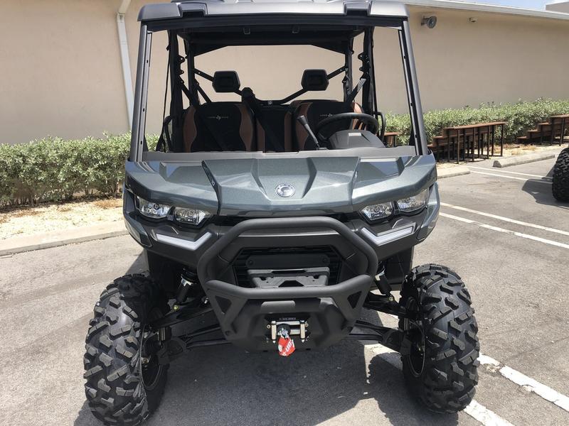 2021-can-am-defender-pro-lone-star-hd-10-2