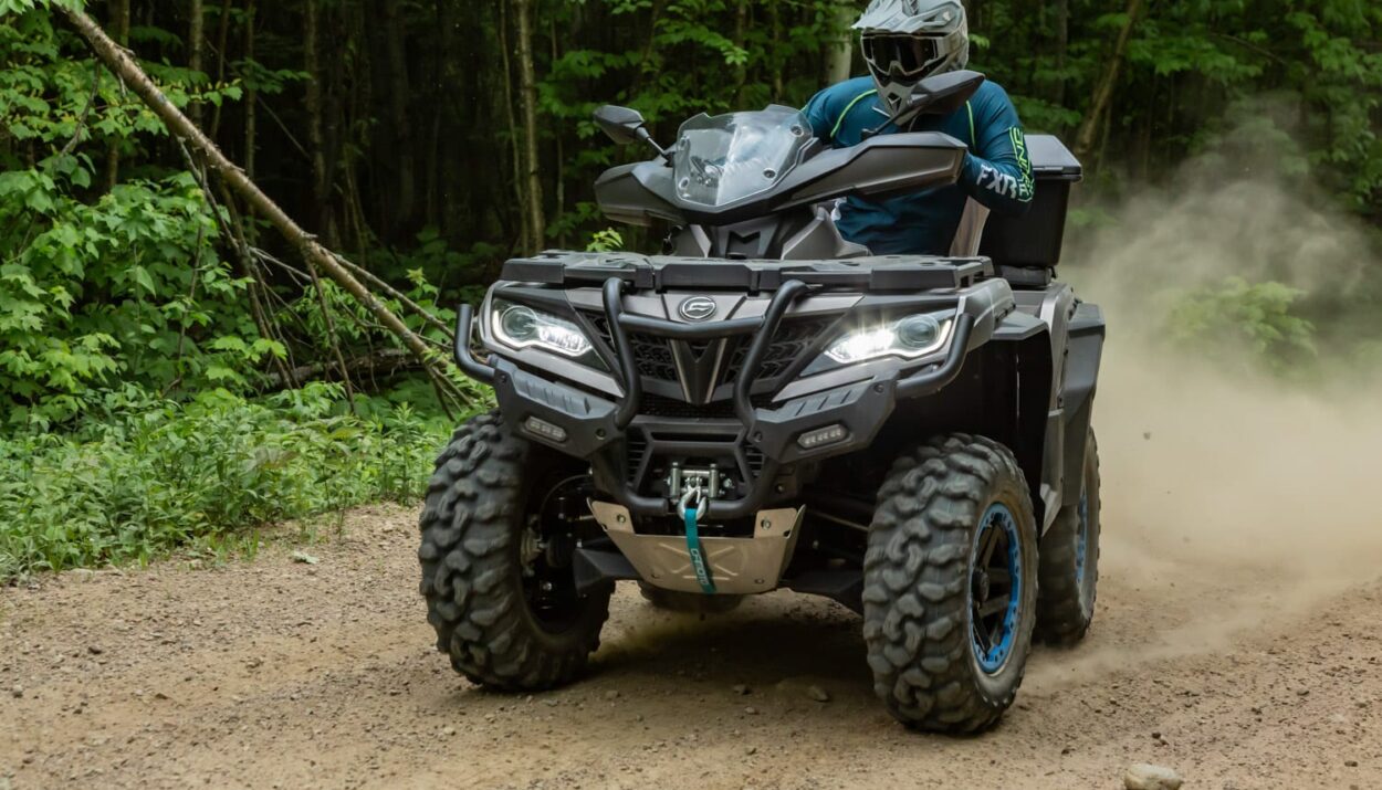 2021-cfmoto-cforce-1000-overland-1