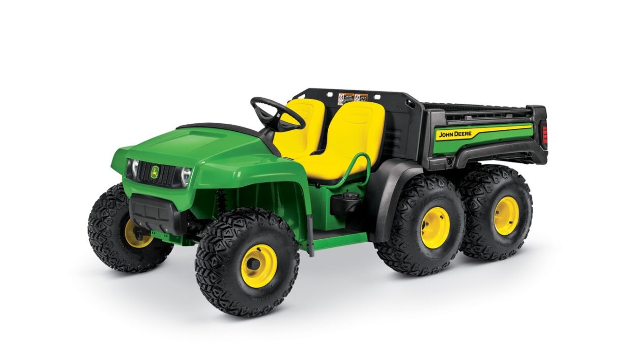 2021-john-deere-gator--th-6x4-diesel-1
