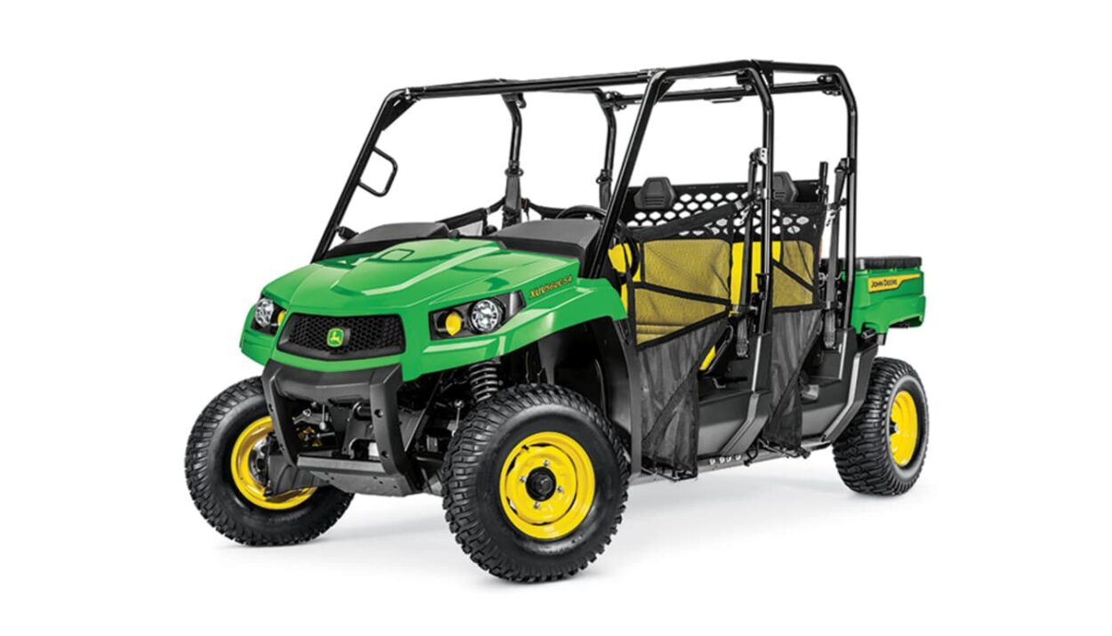 2021-john-deere-gator--xuv560e-s4-1