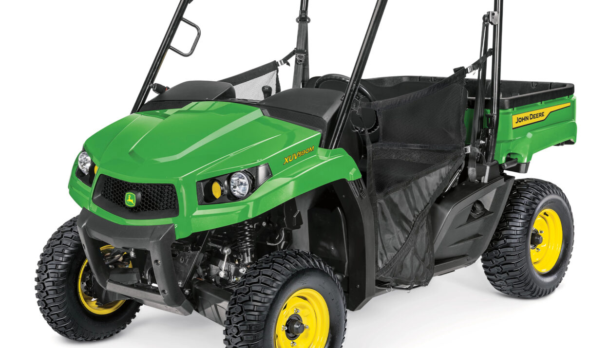 2021-john-deere-gator--xuv590e-base-1