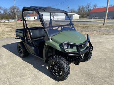 2021-john-deere-gator-xuv590m-base-2.jpg