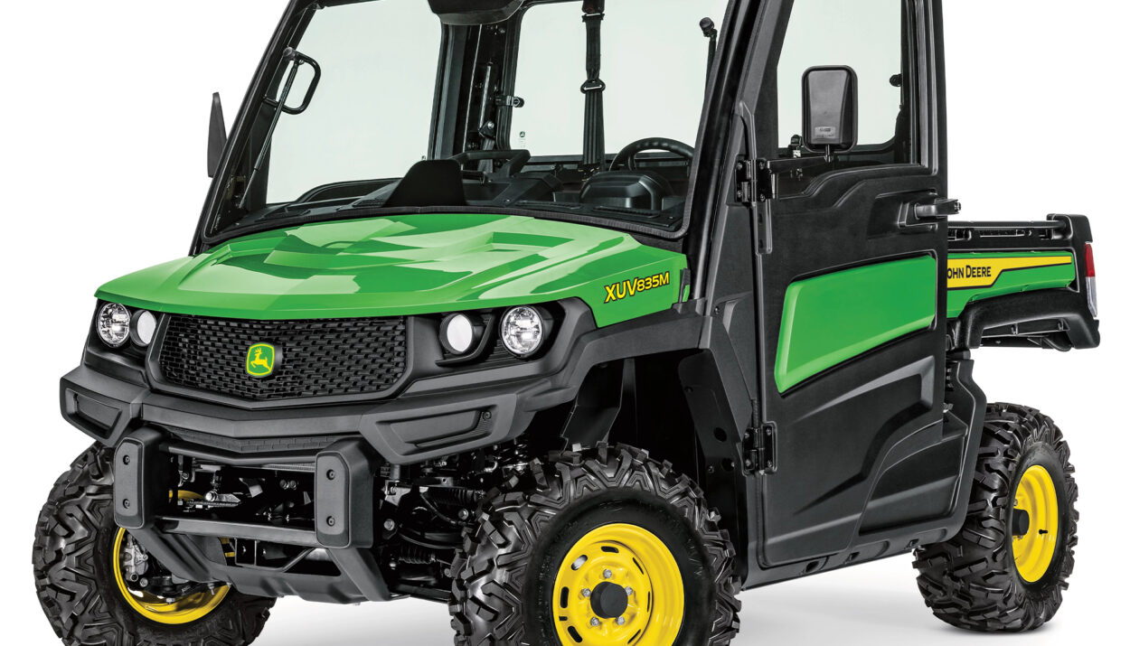 2021-john-deere-gator--xuv835m-hvac-1