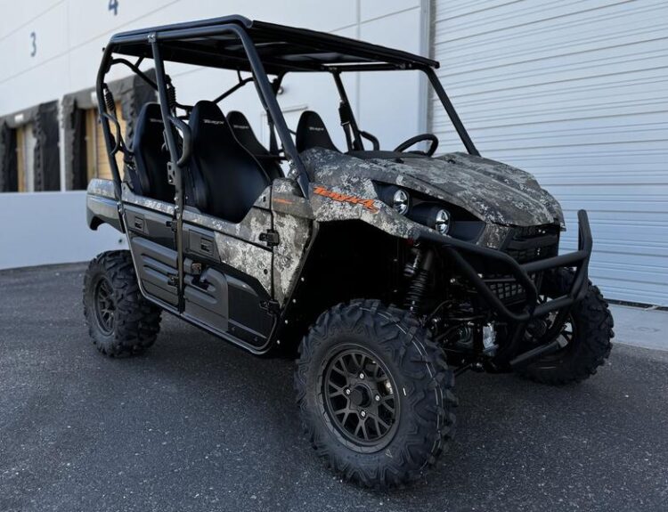 2021-kawasaki-teryx4--camo-1