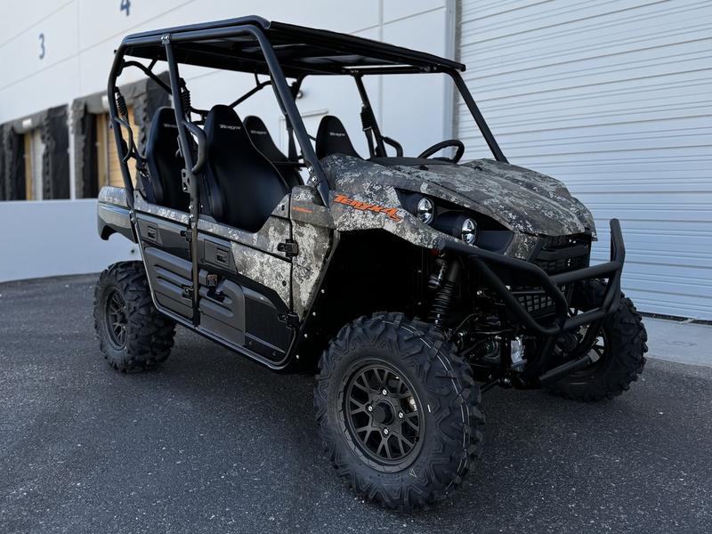 2021-kawasaki-teryx4-camo-2