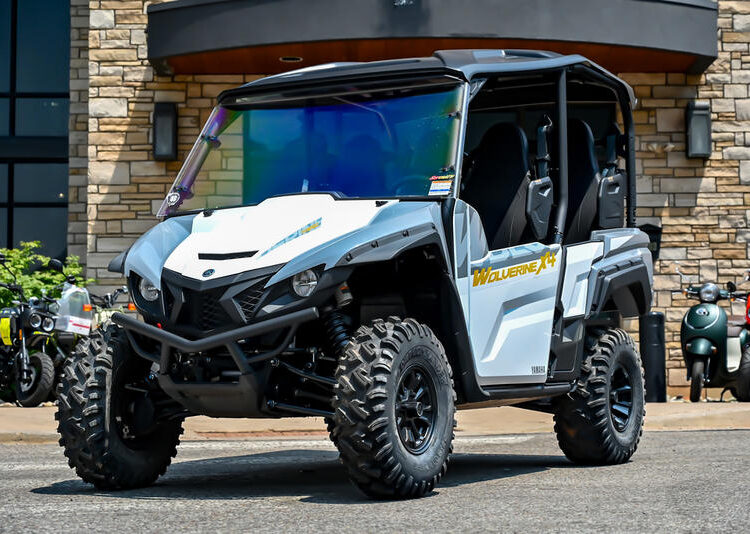 2021-yamaha-wolverine-x4-850-r-spec-1