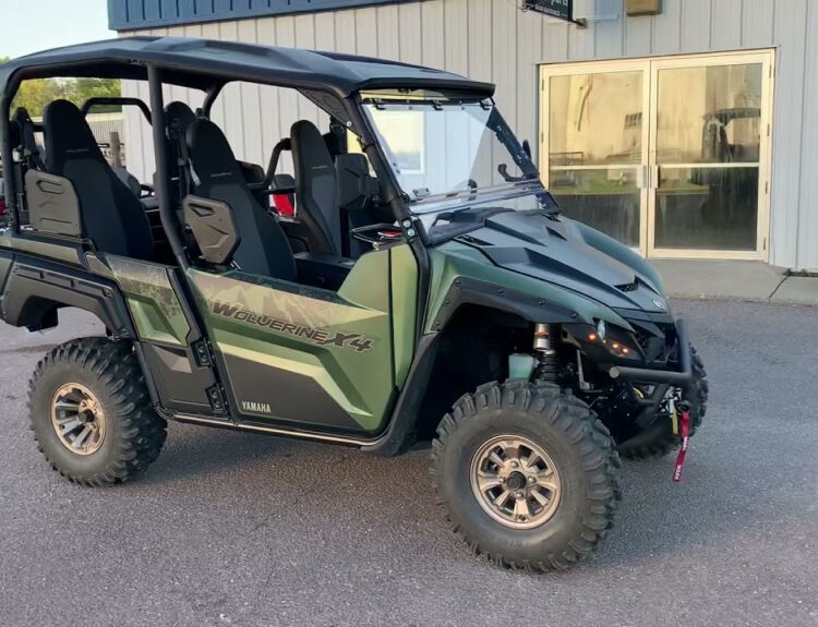 2021-yamaha-wolverine-x4-xt-r-850-1