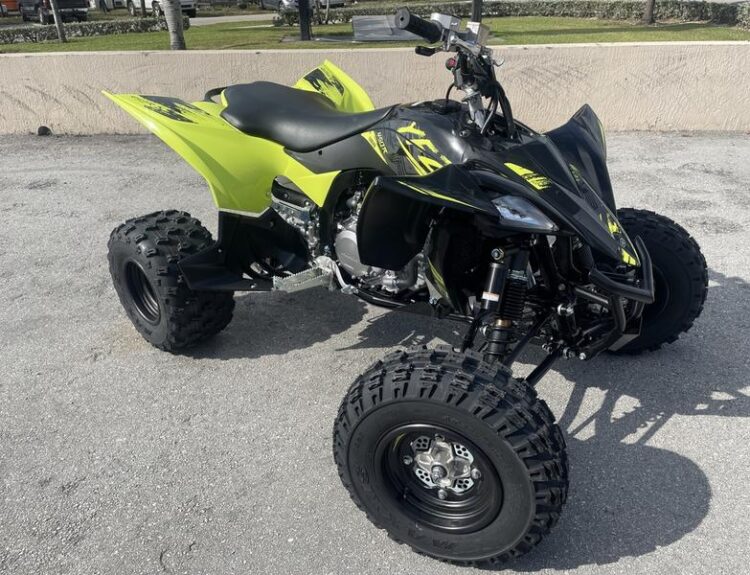 2021-yamaha-yfz-450r-1