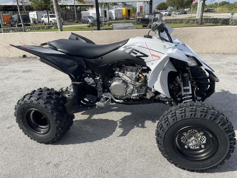 2021-yamaha-yfz-450r-se-2
