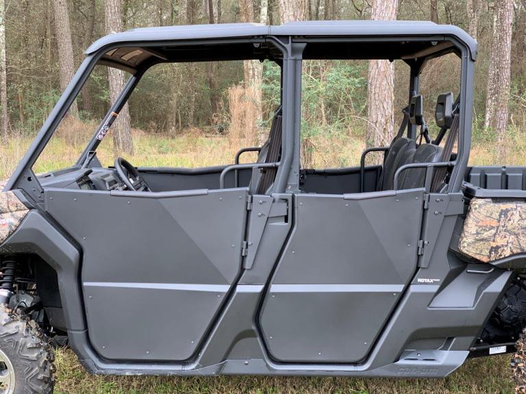 2022-can-am-defender-max-hd7-1