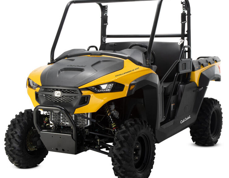2022-cub-cadet-challenger-m-550-base-1