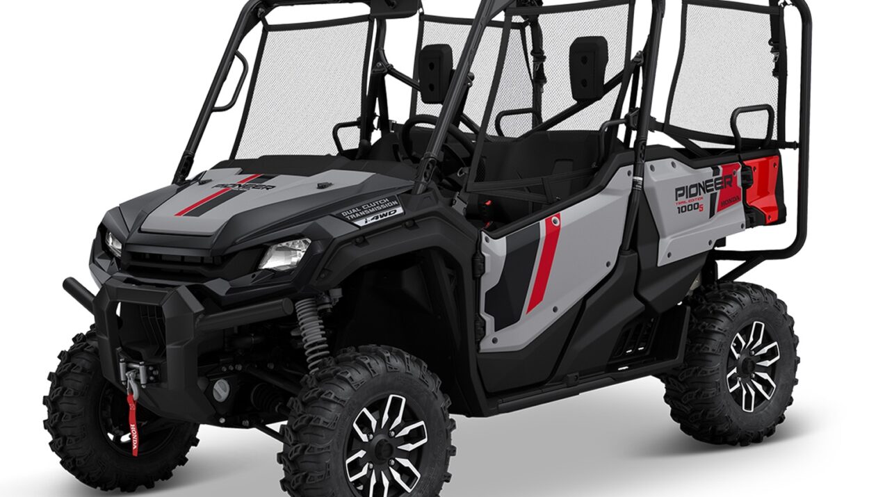 2022-honda-pioneer-1000-5-eps-1