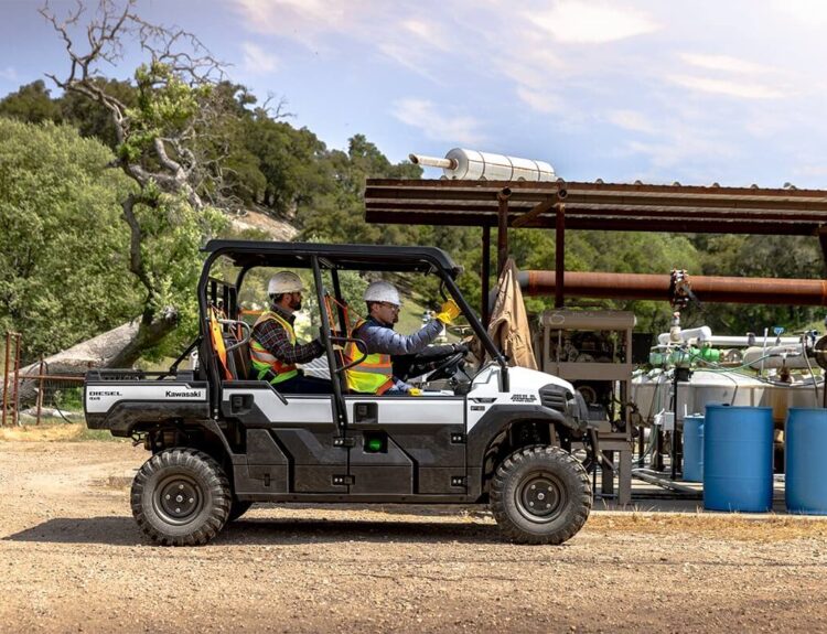 2022-kawasaki-mule--pro-dxt--diesel-eps-1