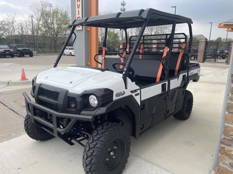 2022-kawasaki-mule--pro-dxt--diesel-eps-fe-1