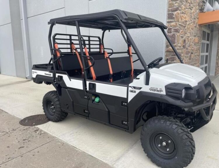 2022-kawasaki-mule--pro-dxt--diesel-eps-fe-1
