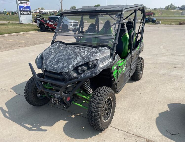 2022-kawasaki-teryx4--s-le-1