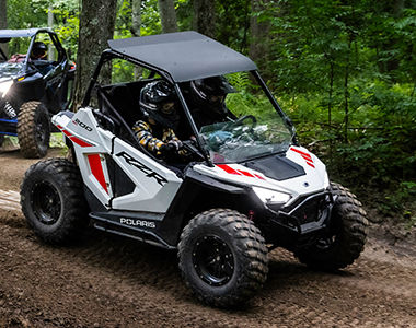 2022-polaris-rzr--200-efi-1
