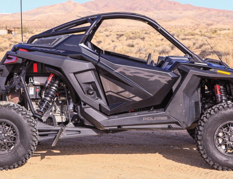 2022-polaris-rzr-pro-r-ultimate-1
