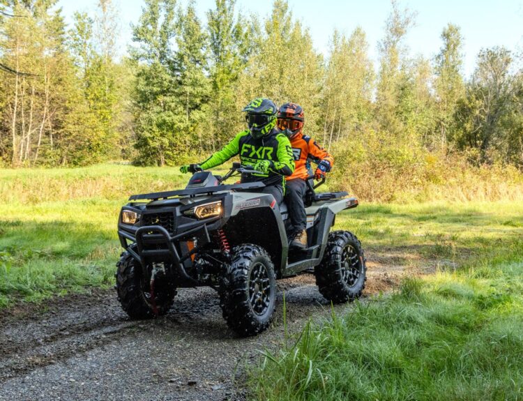2023-arctic-cat-alterra-600-trv-ltd-1