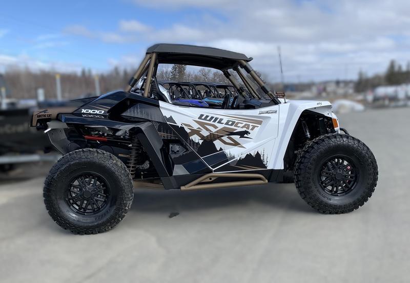 2023-arctic-cat-wildcat-xx-black-hills-edition-1