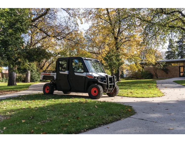 2023-bobcat-uv34-gas-xl-1