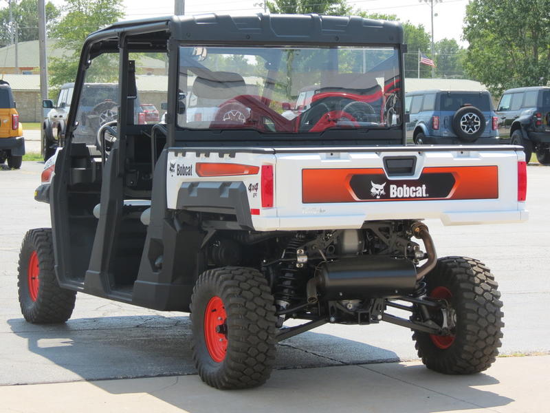 2023-bobcat-uv34-gas-xl-2