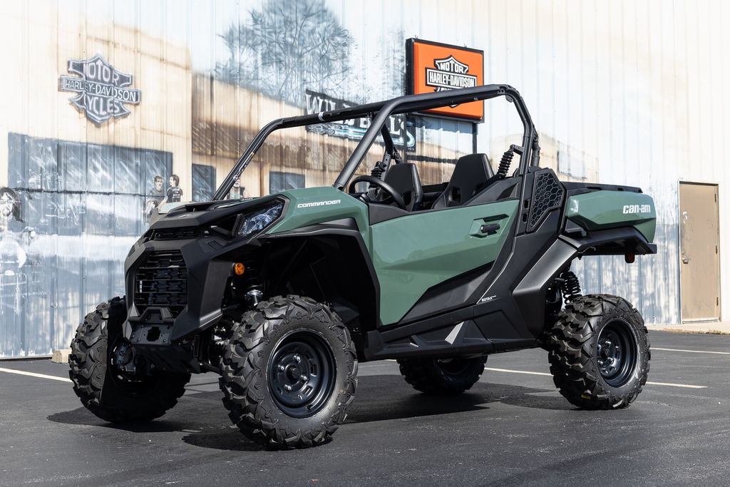 2023-can-am-commander-dps-700-2