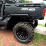 2023-can-am-defender-max-dps-hd9-1