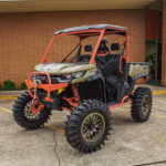 2023-can-am-defender-x-mr-hd10-1
