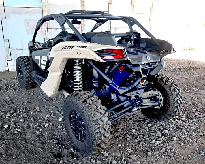 2023-can-am-maverick-x3-ds-turbo-64-1