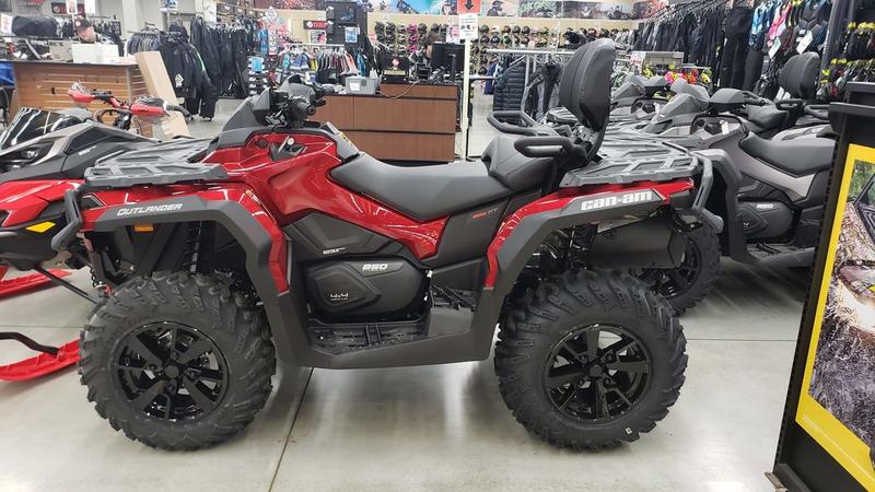 2023-can-am-outlander-dps-850-2