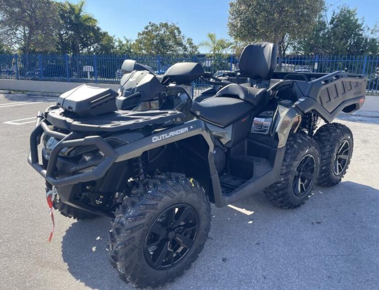 2023-can-am-outlander--max-6x6-xt-1000-1