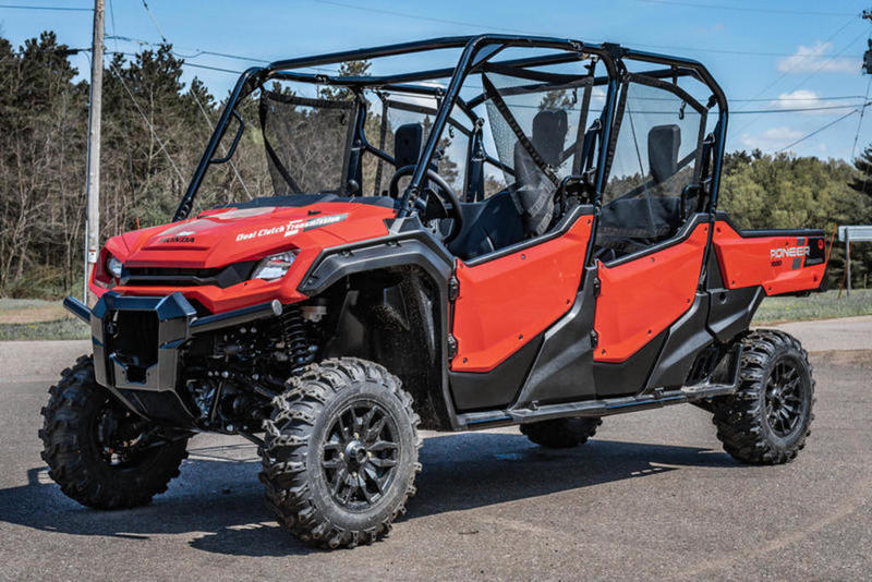 2023-honda-pioneer-1000-6-crew-deluxe-2