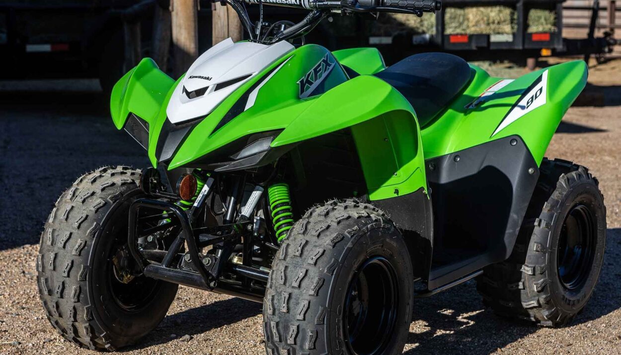 2023-kawasaki-kfx--90-1