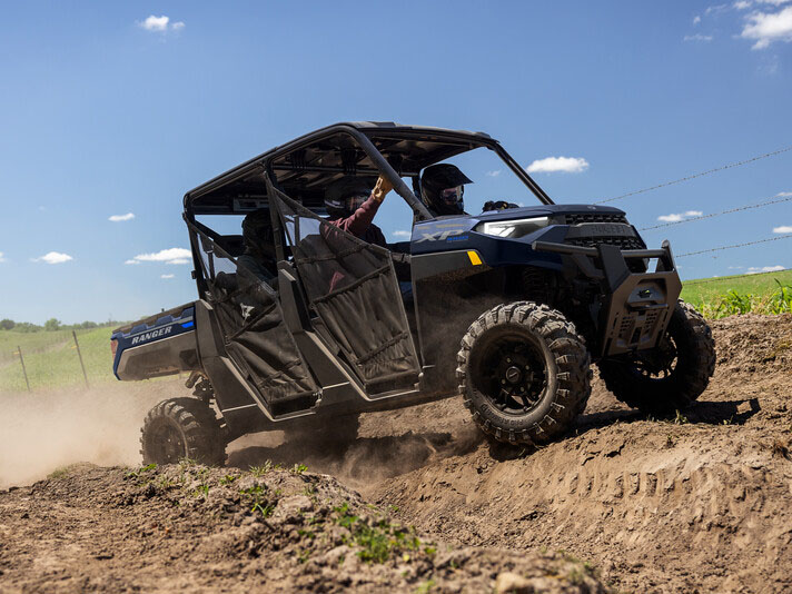 2023-polaris-ranger--crew-xp-1000-premium-1