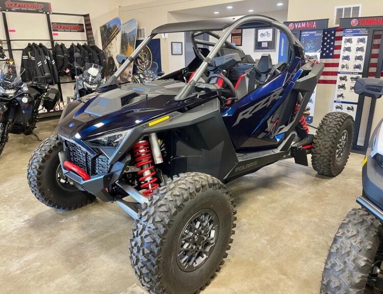 2023-polaris-rzr-pro-r-ultimate-1