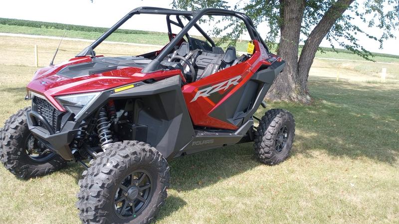 2023-polaris-rzr-pro-xp--ultimate-1