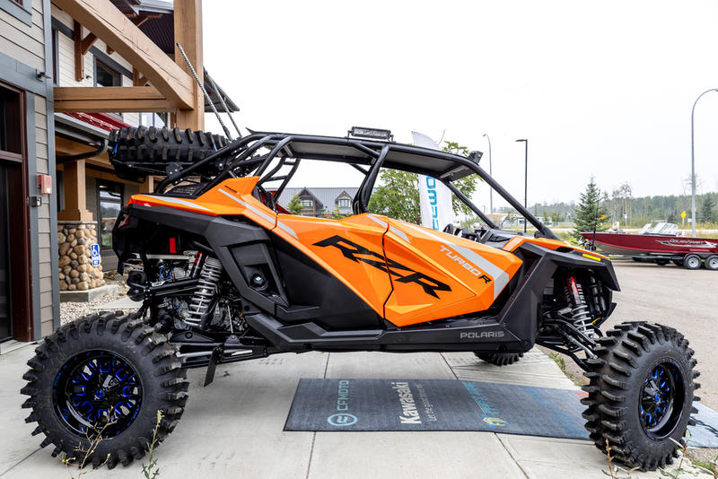 2023-polaris-rzr-turbo-r-ultimate-1