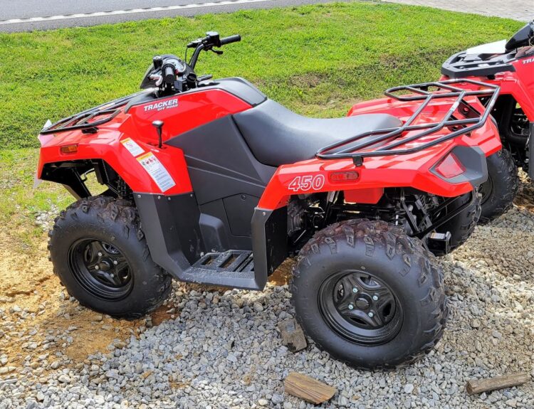 2023-tracker-off-road-450-4x4-1