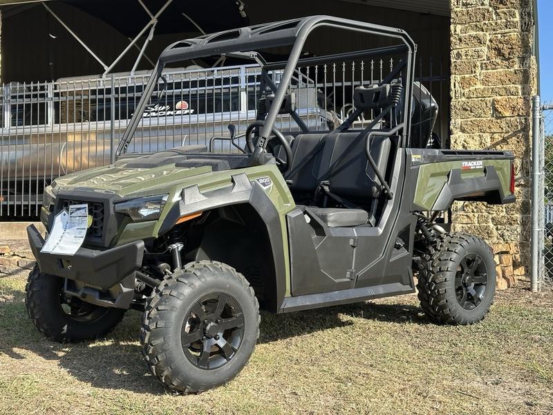 2023-tracker-off-road-800-sx-2