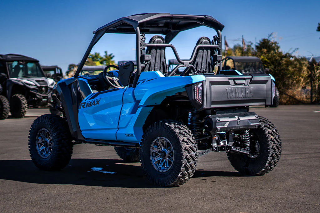 2023-yamaha-wolverine-rmax2-1000-r-spec-2