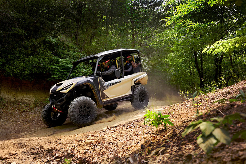 2023-yamaha-wolverine-rmax4-1000-xt-r-2
