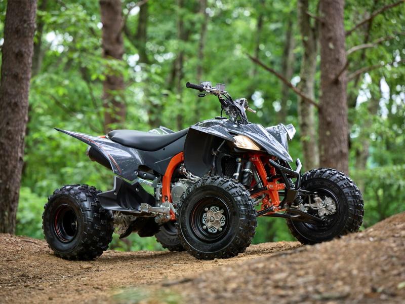 2023-yamaha-yfz-450r-2